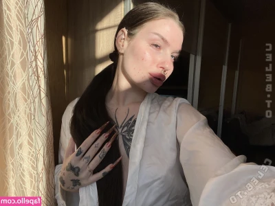 MarlynRobertsen - Yesterday was trash so I decided to put myself in some rope about it 