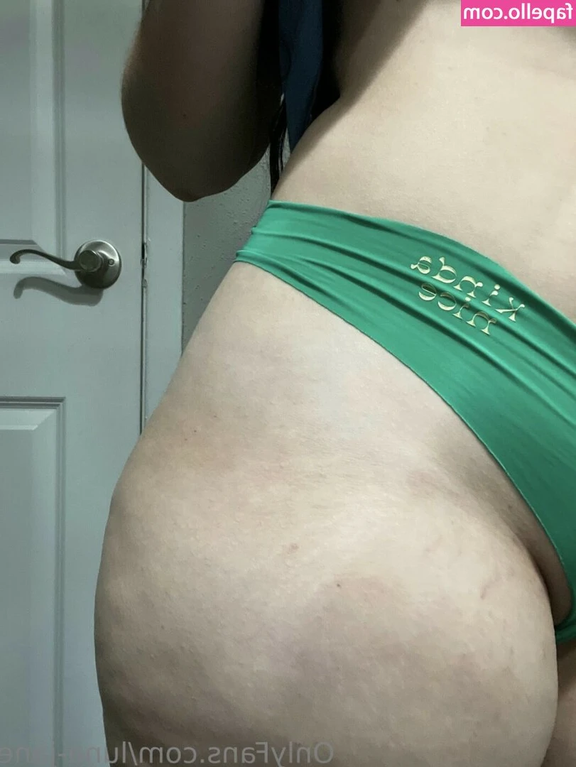 Paymepleaze [ paymepleaze-5 ] - I want a dick inside me so bad rn i cant lie