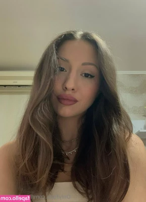 lina_key_xx [ lina-key-xx ] - Today only I ll write any words you like on my boobs or ass and send