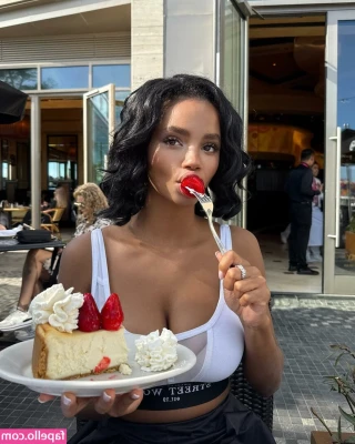 Tosyandra - Okay babes, I want to shake it up a little bit and need some input!