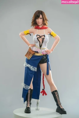Yuna Doll [ yuna-doll ] - Your curvy overlord hit another goal today   Send  25 tips