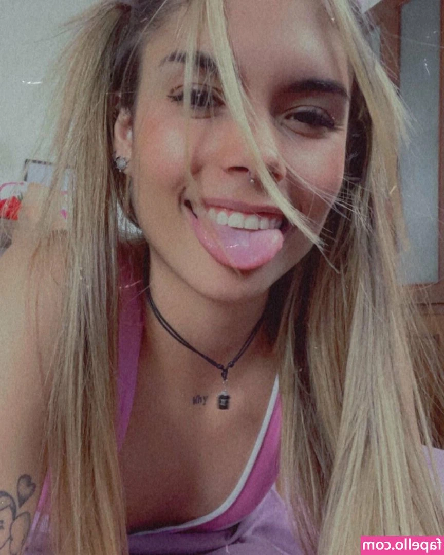 gaby_ferrer | gaby__ferrer_ | camgirl_gabyy [ gaby-ferrer-gaby-ferrer-camgirl-gabyy ] - Pussy hump