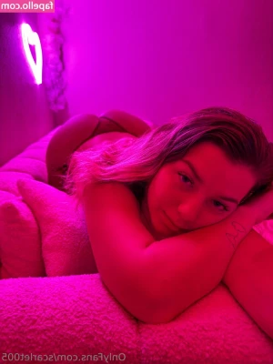 scarlet005 - I precum SO much that I don t even need lube to fuck my fleshlight   