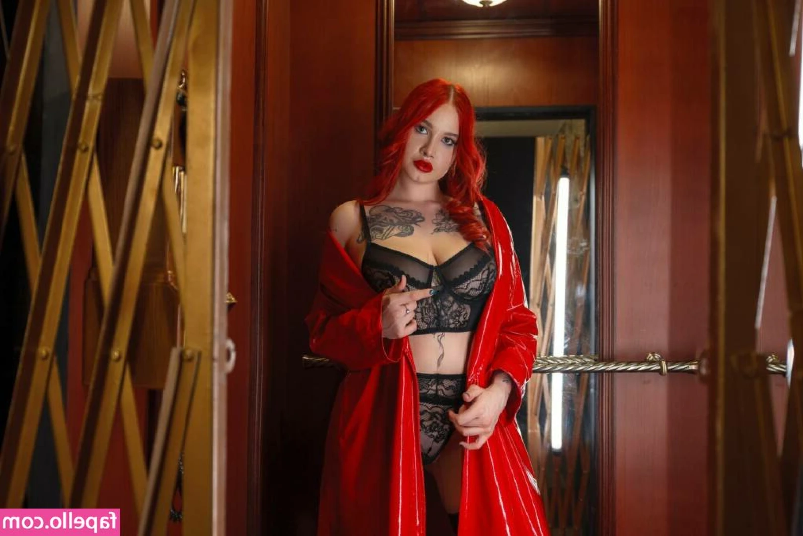 VeronicaBezos - Is this one too risky to wear it in public