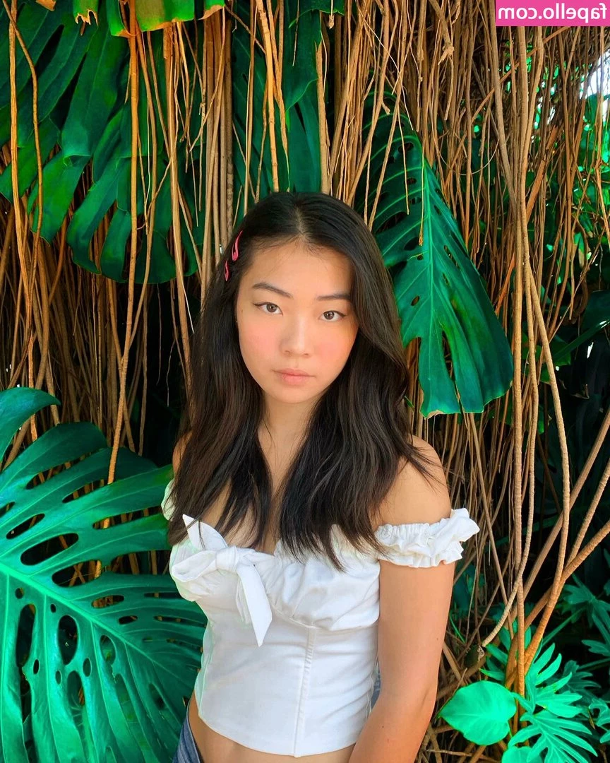 Nicole Hsing [ nicole-hsing ] - New photo  You may notice it s a higher quality and that s because I