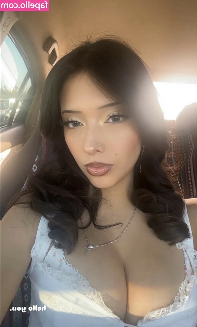 Stephanie_Jurado [ stephanie-jurado ] - what’s your favorite position? lmk in the comments ;)