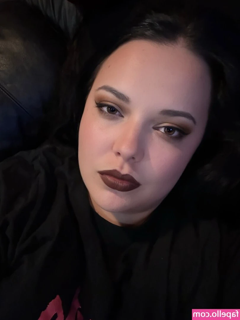 Livinghelle - FREE SUBSCRIBE ONLY TODAY  sweety_lia Skinny bitch with a cute face
