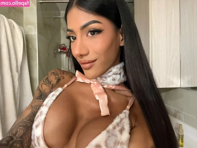 Chantall_18 [ chantall-18 ] - 🎄holiday nudes sale🎄  tip me the number of nudes you want! so