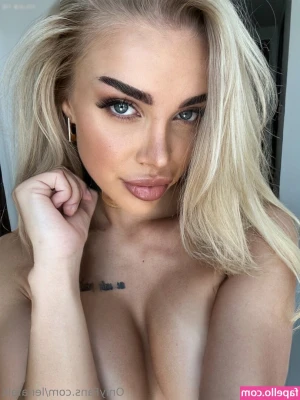 Lena Falk [ lena-falk ] - I'll be continuing to share some old nudes for now, until I can get