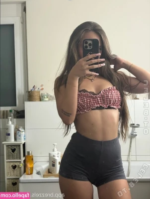 laurafrxy - Kiwi girl and only just started experiencing what sex should be like