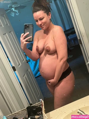 elizhawks10 - A Little extra ass shaking for those who like to tip