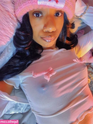 maldita_meg [ maldita-meg ] - Horny outside on the balcony
