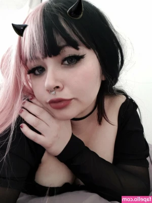 chobycat - How I m usually at home