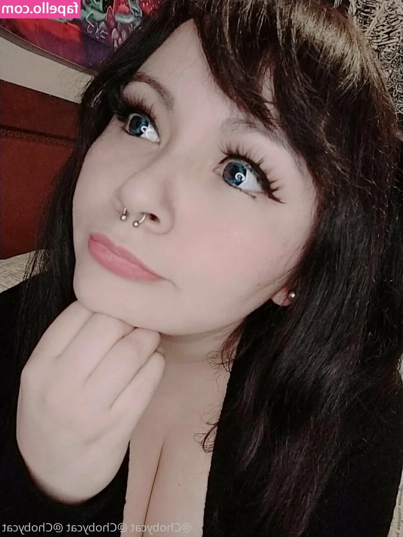 chobycat - Yo disfrute con cada Qlo que me comí  aunque unos chicos se sentían