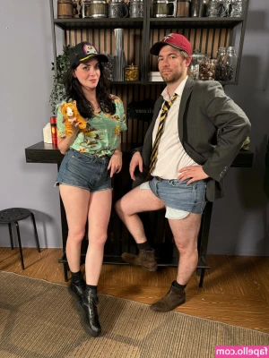 Bailey Meyers [ bailey-meyers ] - BALLS MUCH ? BULL 🐂