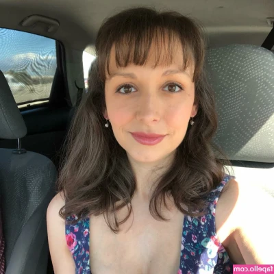 Lisa Dee [ lisa-dee ] - Are you as excited as I am for my new toy   It s a fuck me machine