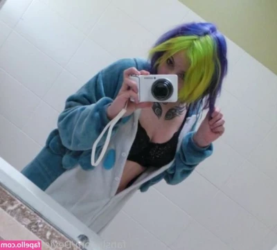 DeviousAdorei - come play with me