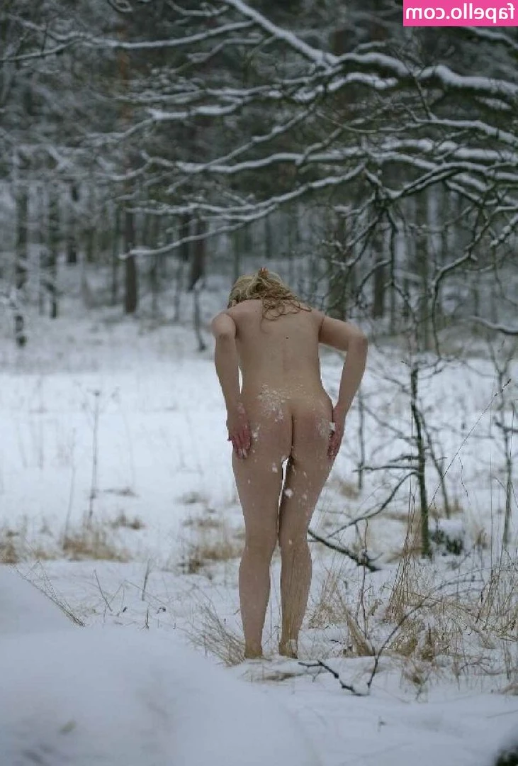 Real Snow [ real-snow ] - Editing vids today idk if I wanna post this one or the one from the