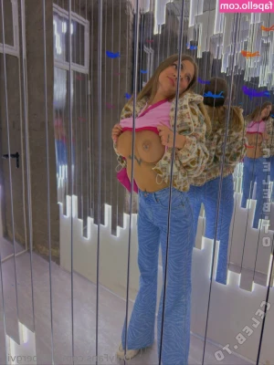 Kleinemausalex - Oh  Look  Mommy s got the perfect thing for you to suck on    My ass