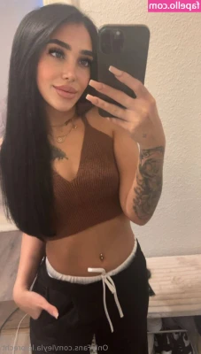 Leyla Leiprecht [ leyla-leiprecht ] - I came so hard for this
