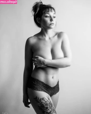 Honigmotte_Abby [ honigmotte-abby ] - Draining my balls before bed