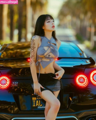 Ero.Mei [ ero-mei ] - Come say hi to mommy 💋