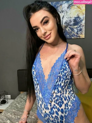 bellahotxx - Sono mancato alla mia troietta