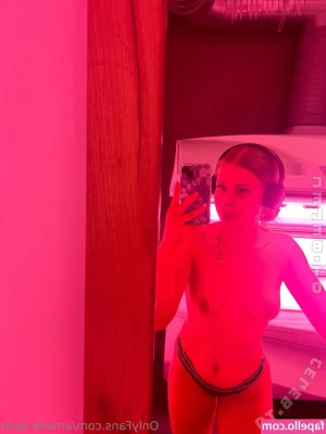 Amelie Koch [ amelie-koch ] - A little teaser of my night last night   Sorry for this in advance 