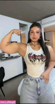Feyrianna_ [ feyrianna ] - Hope you’re having a good Sunday 🙂