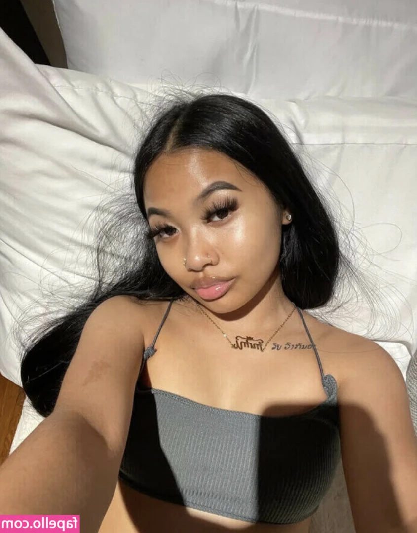 symphanynyy - I went bra shopping  Who likes