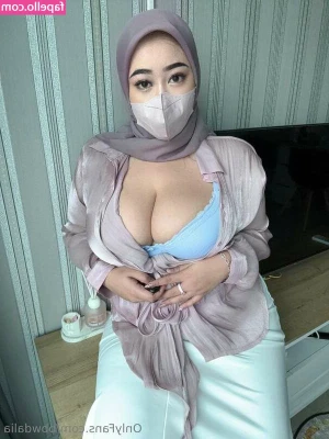 bbwmuslimdalia [ bbwmuslimdalia-5 ] - I seriously miss modeling  In evey single way