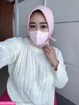 bbwmuslimdalia [ bbwmuslimdalia-5 ] - Golden goddess   time to worship me
