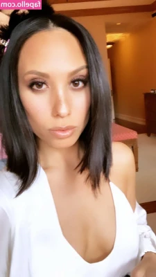 Cheryl Burke [ cheryl-burke ] - Beautiful cold winter days are perfect for doing the wood      Felt