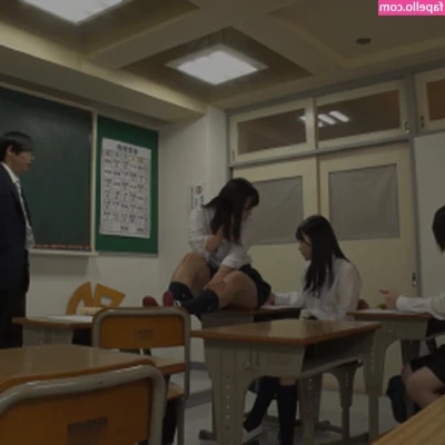 Uta Hibino [ uta-hibino ] - Would you worship this ass