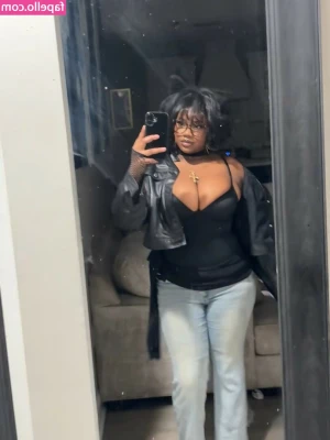 senpiaxtroll - Titties  because why not
