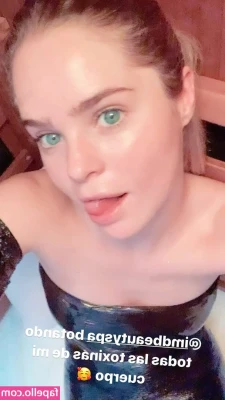 Inna Moll [ inna-moll ] - I m a bit self obsessed