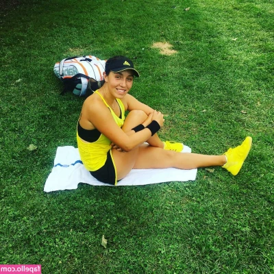 Jessica Pegula [ jessica-pegula ] - Camping nip slip
