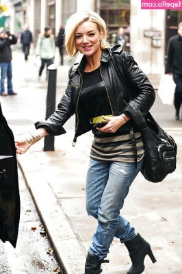 Sheridan Smith [ sheridan-smith ] - My daily walk   what you like about the jumping