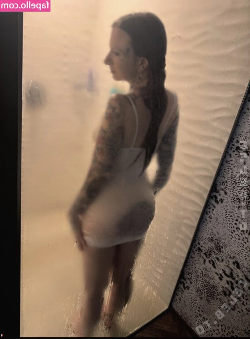 Jennibabe - Want to see Knotty's naughtiest pics yet? Cum look at me DP two of my