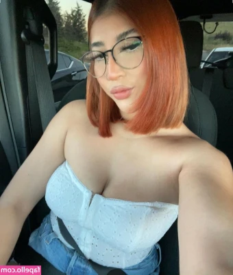 Nahomii.rodriguez [ nahomii-rodriguez ] - Do any of you guys watch lives on here