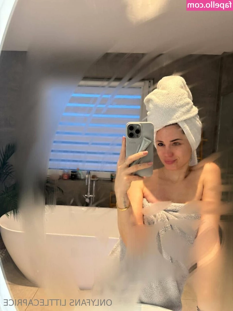 littlecaprice [ littlecaprice-1 ] - You like when I talk shit and beat this dick?🍆💦 (Full Solo
