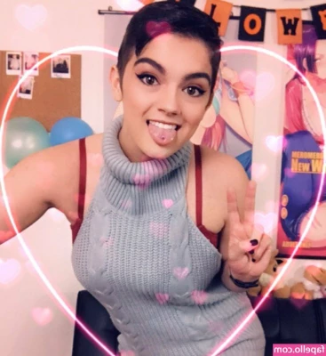 tinylilfae - Getting a new tattoo this week   wanna guess what and where