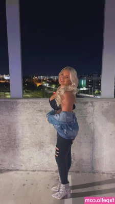 Lexi Holmstrom [ lexi-holmstrom ] - The only thing not normal about my day in this video is my clothes