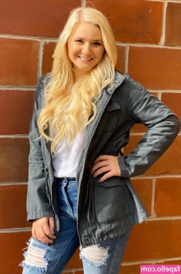 Lexi Holmstrom [ lexi-holmstrom ] - Face fucking fun - Video to be uploaded  sunfl0werdoll