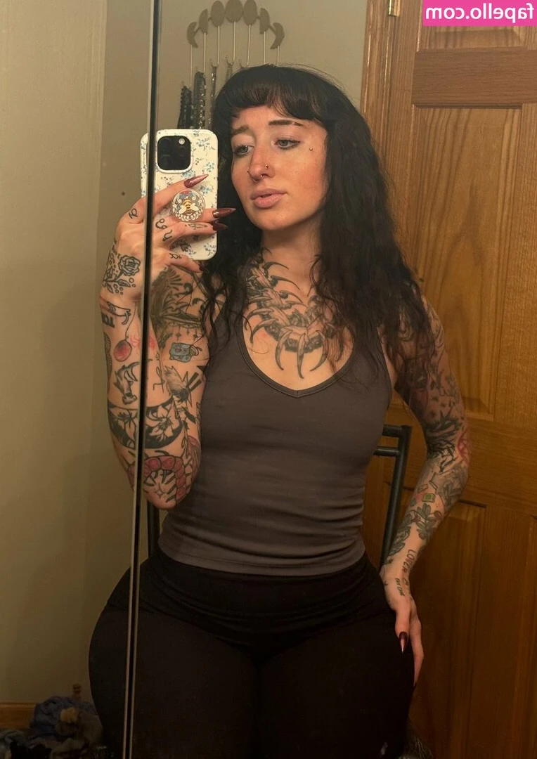 thiccandmorts - Here you go lovelies tip $5 or more for something a little sexier 😘