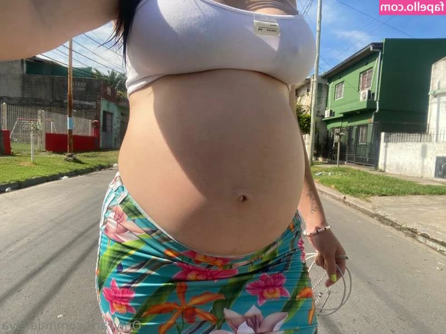 Trini Latina [ trini-latina ] - Just soles 🦶🏻