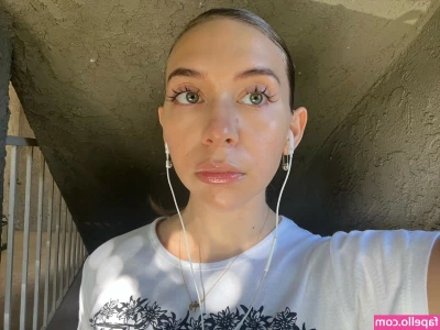 Salah Jeffries [ salah-jeffries ] - Left or Right? Which is your fave ❤️