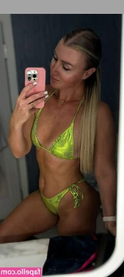 Anna Policarpova [ anna-policarpova ] - got very wet  eating my cum of my knickers