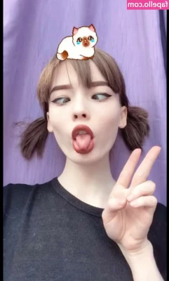 Ksenkanesesh - REMINDER that if you messaged me a few days ago and I still haven't