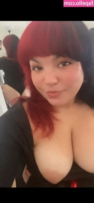 Lagothicca - Like what you see?💕 i want to show you my tight pink holes in